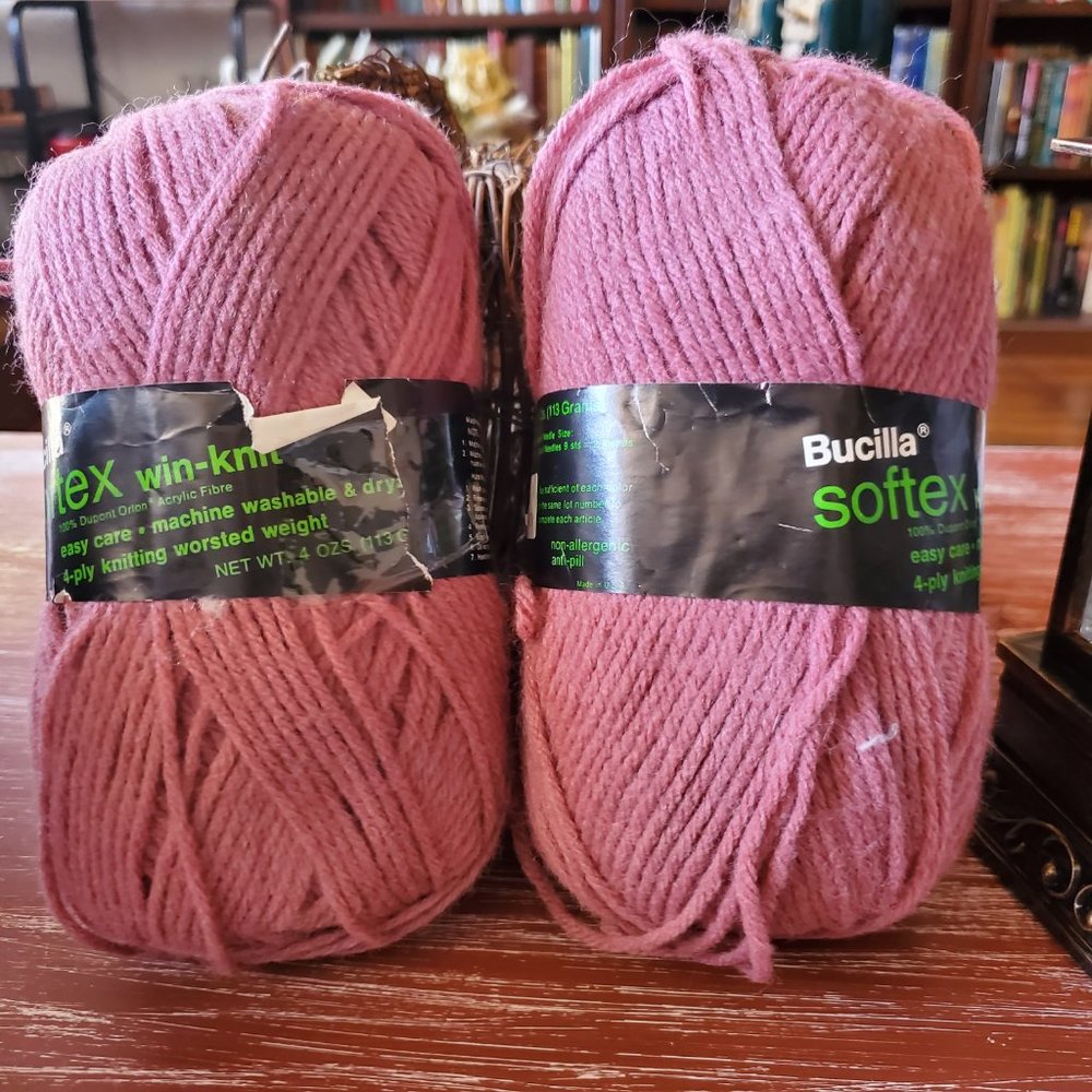 Bucilla Softex Win-knit Dupont Orlon Vintage Yarn Color 87 Mauve - Bundle